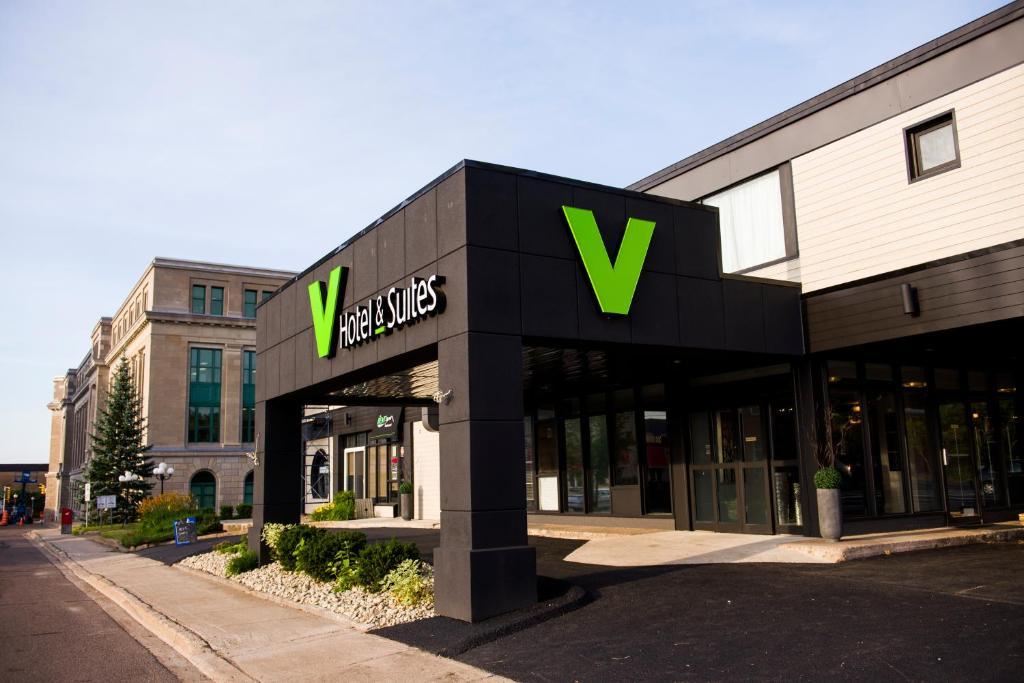 V Hotel & Suites Moncton Bagian luar foto