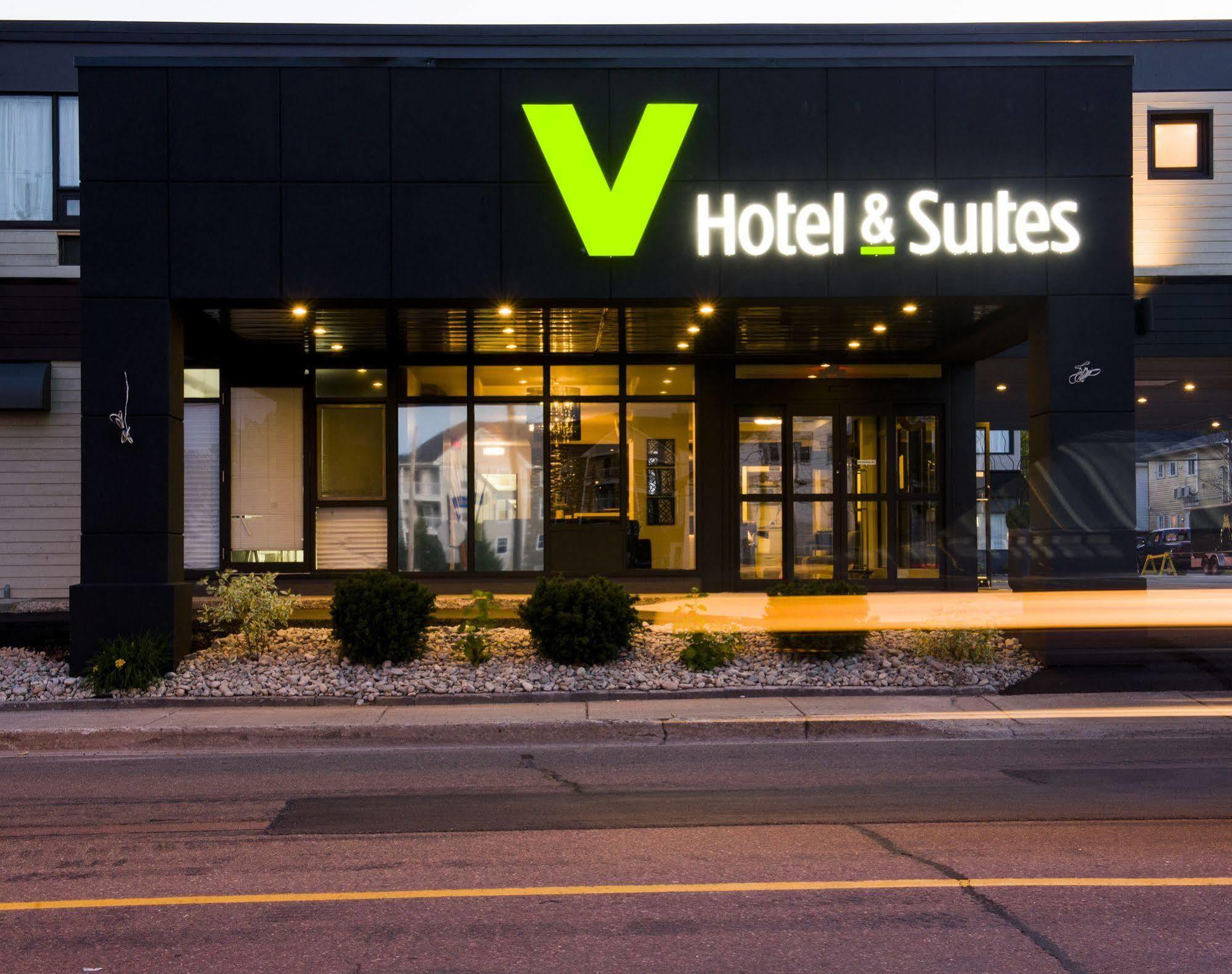 V Hotel & Suites Moncton Bagian luar foto